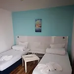 Chance Sarafovo Πανσιόν