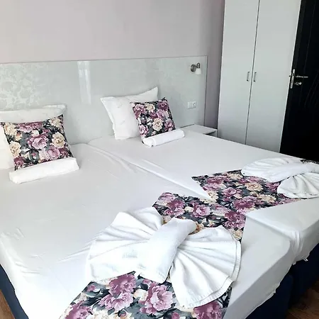 Chance Sarafovo Pensión Burgas