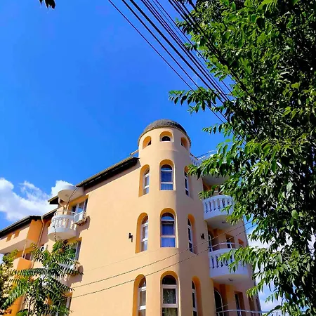 Chance Sarafovo Pensión 3*