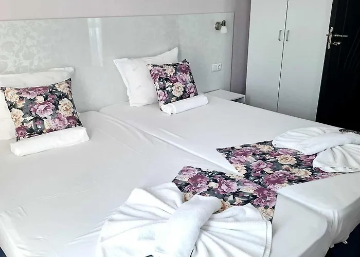 Chance Sarafovo Penzion Burgas City